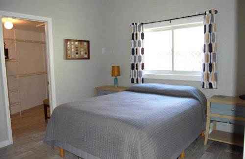 Take it back to simple times with this Retro Retreat! - Foto 11