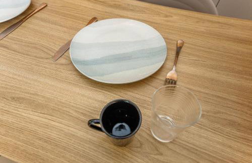 Studio com ar e varanda bairro São Mateus - Foto 14