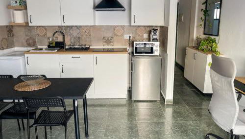 Mamarosa Fuerteventura Base Perfecta 5min Aeropuerto & Teletrabajo - Photo 5, stove