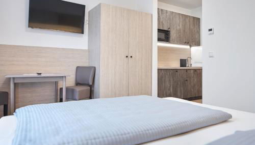 Bader Aparthotel - Foto 4, wardrobe