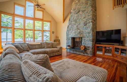 Rustic-modern Lake House in Milton Near Burlington and Eagle Mountain - Foto 13