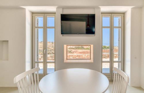 Lil Paros Luxury suites - Photo 42
