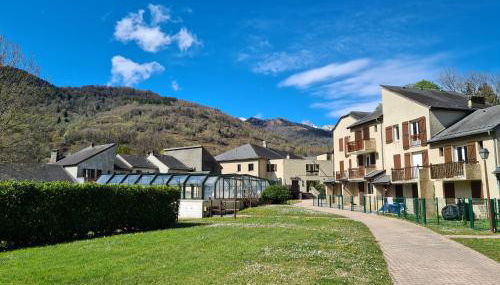 Escapade Montagne en Famille, appartement cosy avec piscine couverte - Foto 2