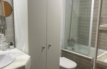 PLAYA ALMENARA ATICO DUPLEX VISTAS AL MAR Y MONTAÑA WIFI,PISCINA a - Foto 6