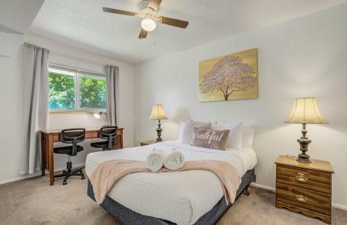 Alder Row Private Patio w Fire Pit & Workspaces - Foto 5