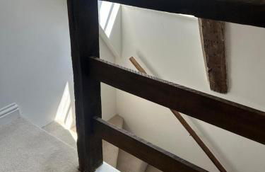 3 Bed Cottage - Sleeps 6 - Pets - Parking - Wifi - Foto 25