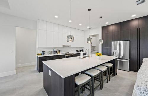 Modern Waterfront Bliss - Foto 2