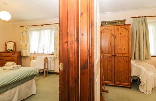 Broom Cottage - Photo 12