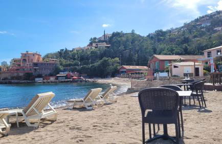 Seaview house, close Cannes, pool, garden. garage - Foto 27