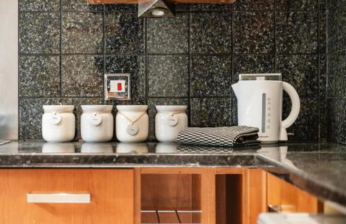 Classic 2bedroom Apartment - Photo 15