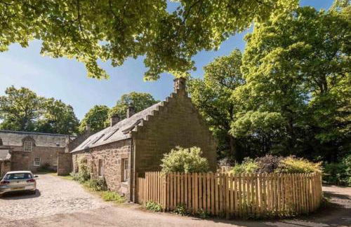 Charming 3/4 bedroom semi-detached cottage. - Foto 11