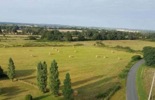 Lovely Holiday Home in Loire for 10 - Photo 21