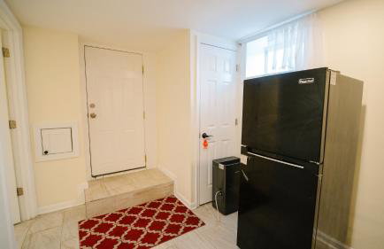 5BR & 4BA Lovely House with Beautiful Backyard in VA - Foto 31