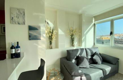 Hermoso Edificio Frente al Mar, a pie de Playa y hermosas vistas - Photo 55