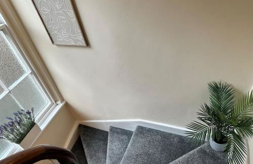 Beautiful Grade 2 Home in centre of Newcastle-St James Park FREE CITY PARKING - Foto 43