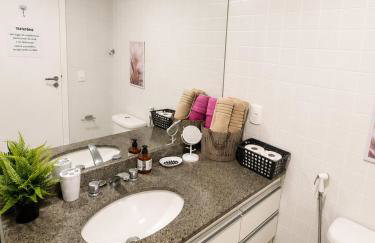 Hospede-se perto da praia com conveniência - Foto 6