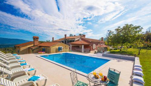 Villa Maslina, a charming and private villa 15 km from the sea - Foto 2, sunbed