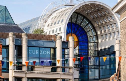 Exclusive 1 Bedroom Flat with car parking! - Foto 9