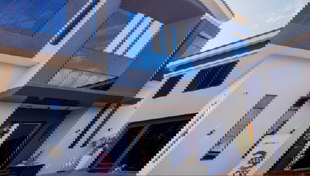 C33 Apartment And Suites - Foto 1, Profilbild