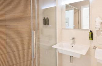 Marina Azura - Photo 36