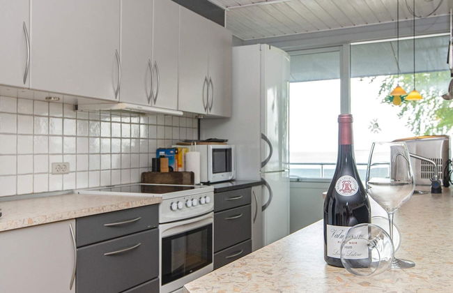 6 Person Holiday Home in Bjert - Foto 7