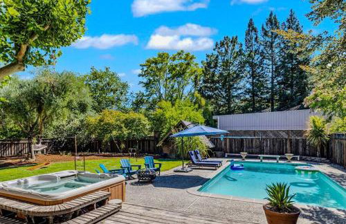 Family Fun Retreat in Wine Country - Epic Game Room - Pool - Spa - Foto 1