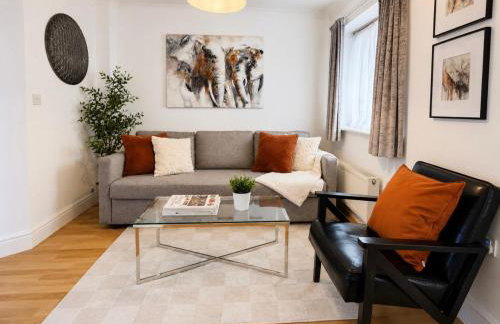 3BR Thames Retreat | Heathrow 10min | Train 5min - Foto 2