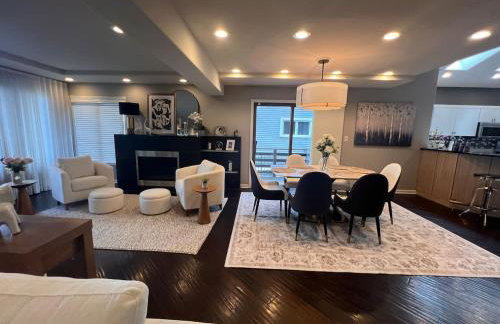 Eagle Lake Paradise! Close to ND! Sunset! Hot Tub! - Foto 3