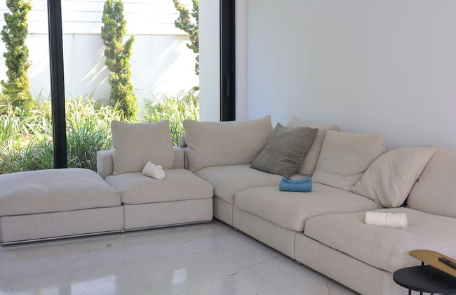 Luxurious Coastal Villa w Pool & Garden - Foto 23