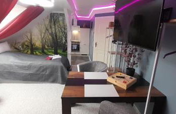 Best-Preis -VIP Lounge- mit Netflix, Self-Check-In, eBike Ladestation, Fahrradraum, WLAN und Netflix - direkt am Elberadweg im Herzen von Wittenberge - Foto 2