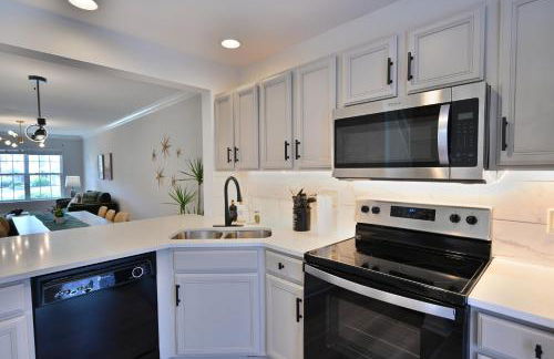 Amazing Renovated Townhouse - Foto 6