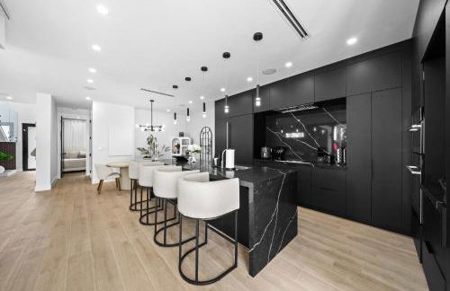 Modern Zen Oasis in Design District Sleeps 16 - Foto 13