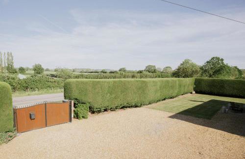 Coach House - Photo 28