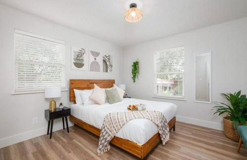 Serene Place Walk to UF Stadium Near Shands & Downtown - Foto 1