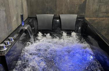 Spa & Love Exotic - Balnéo - Sauna - Parking - Foto 16