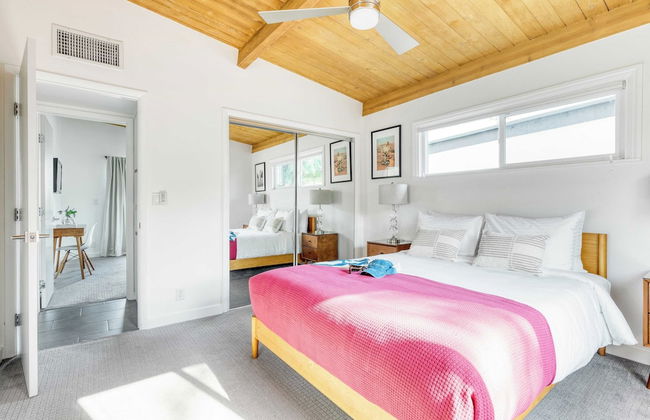 Lloyd by Avantstay Palm Spring Paradise w/ Pool, Large Yard & Table Tennis! Permit#3779 - Foto 9