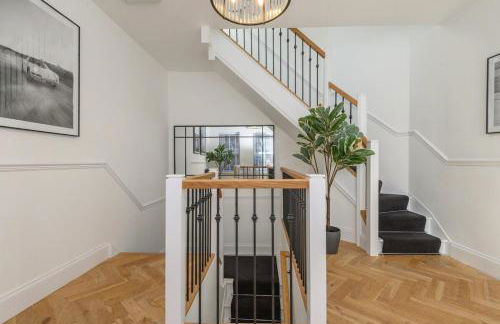 Paradise Boutique Deluxe - Leeds City Center - Steps to Ivy Asia - Foto 60