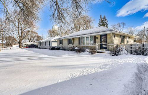 12 Mi to St Paul Pet-Friendly Home with Backyard - Photo 26