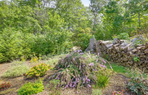 The Glabin Garrison Gem with Hot Tub and Fire Pit - Foto 35