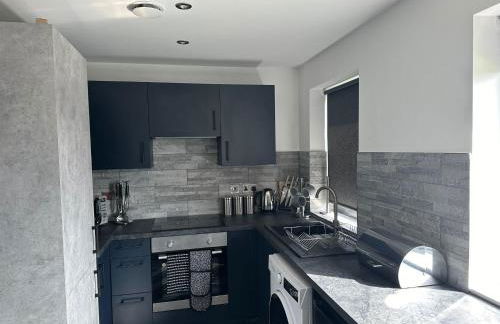 Adam Court Apartments - PE1 - Contractor Friendly - Choice of Studios or 1 Bed Apartments - Free Parking - Sofa Beds - Sky TV - Full Kitchen - Washer Dryer - WiFi - Foto 53