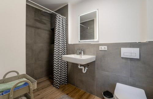 Moderne & schöne Apartments zwischen Altstadt und Stadtpark - mit Parken - Foto 13