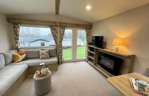 Cosy 3BR Getaway in Beautiful Country Park - Pass the Keys - Foto 6