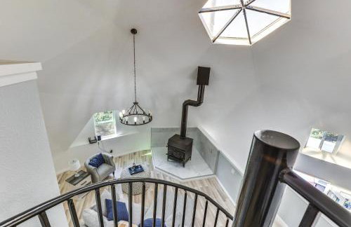 North San Diego Retreat with Deck, Fire Pit Table! - Foto 22