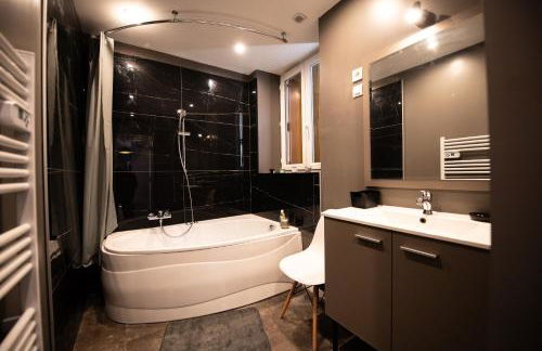 KASA LOUNGE - Climatisation - Au calme - Foto 5