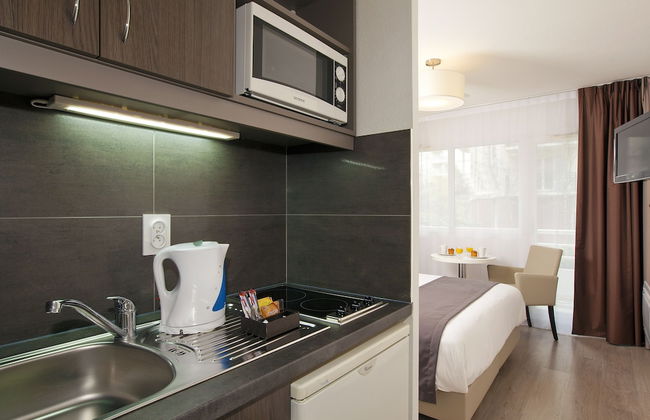 Séjours & Affaires Courbevoie Grande Arche - Foto 8