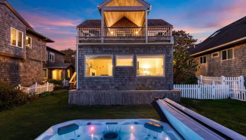 Beachside Retreat w Hot Tub Balcony Dining Blue-Ceiling Charm Sea Cured by AvantStay - Foto 3, Other