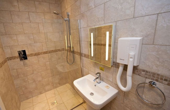 Harbourside Apartments - Photo 25