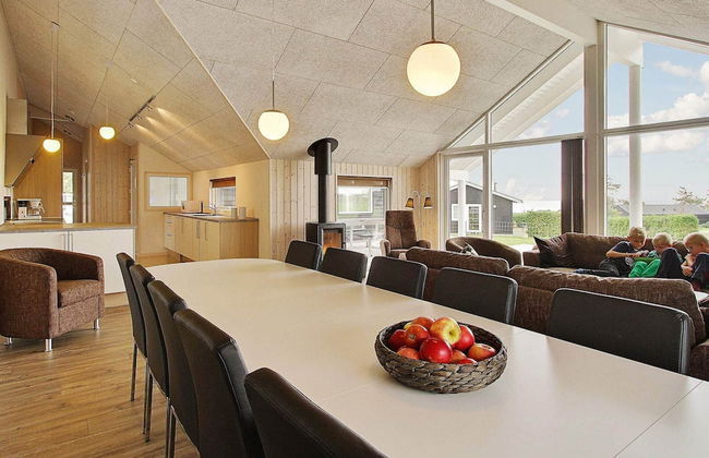 Luxury Retreat by the Sea - By Traum Ferienwohnungen - Photo 14