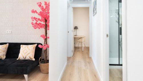 Apartamento nuevo 2 habitaciones a 10' a pie de la Playa y a 20' Barcelona centro - Foto 3