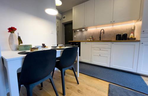 URBAN APARTMENTS STUDIO No 3A, FREE PRIVATE PARKING, Self CHECK-IN - Foto 1